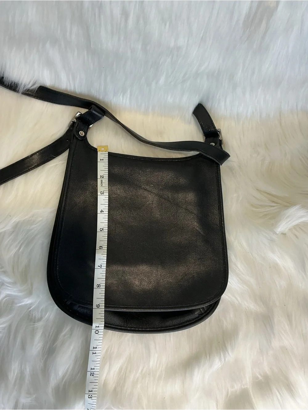 Vintage COACH 9135 Black Leather Slim Hippie Crossbody Saddle Bag